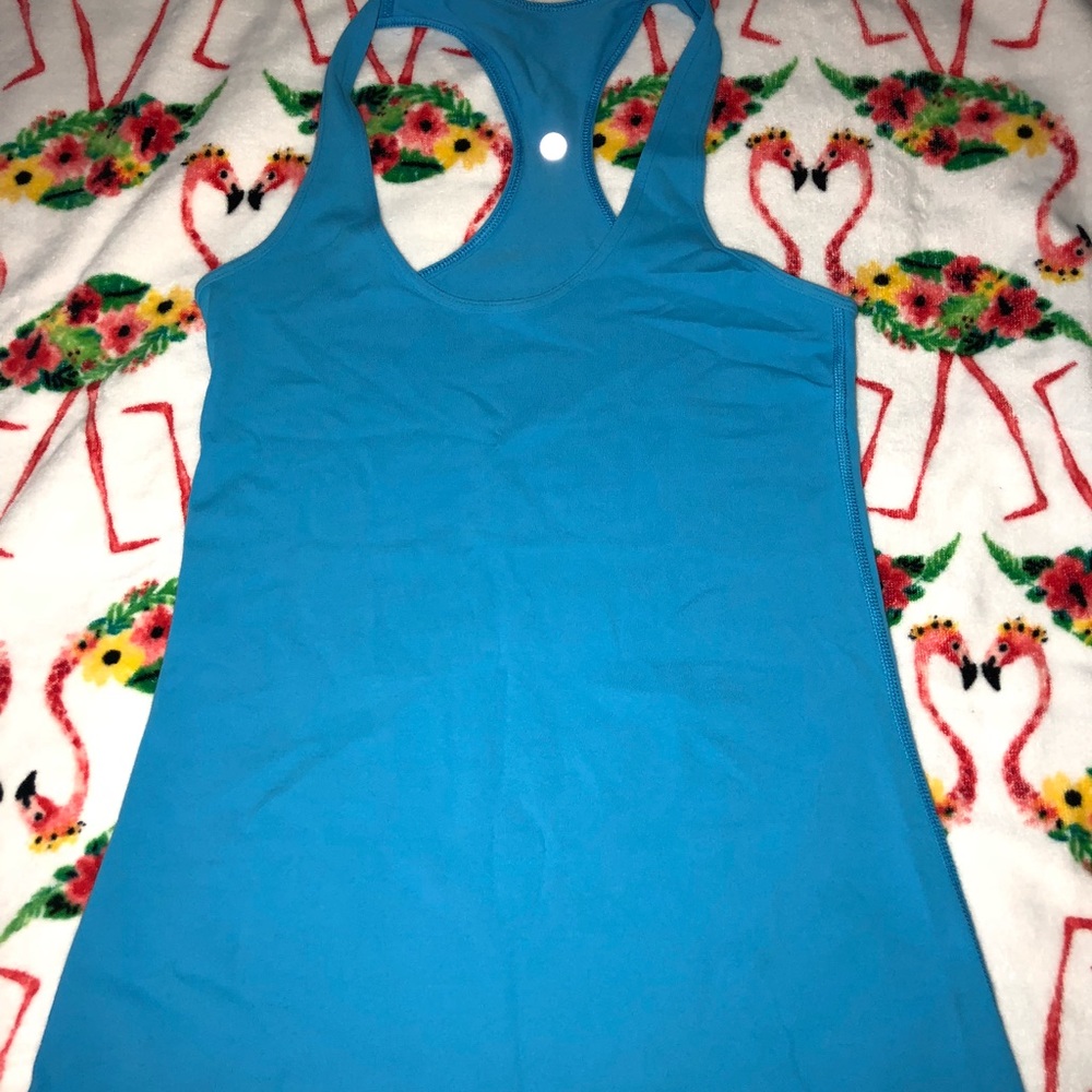 Lululemon CRB Tank EUC 6
